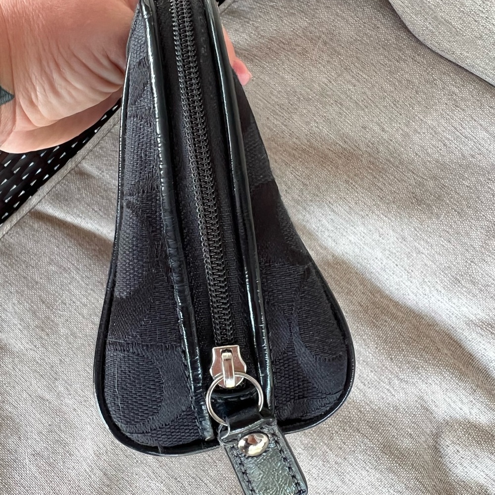 Coach Cosmetics Bag - Picture 3 of 5